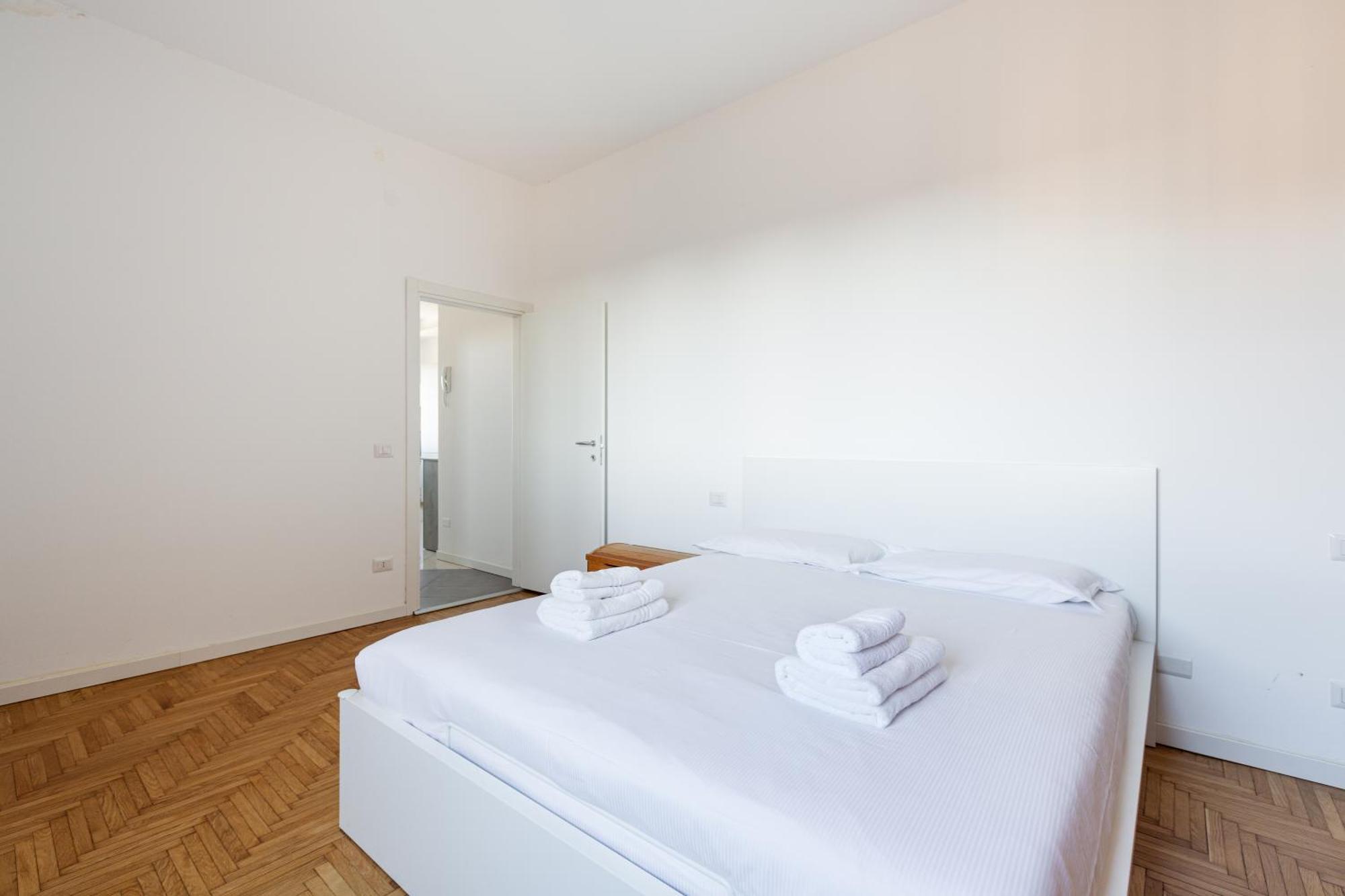 Elegant Milan Apartment In Restocco Area Екстер'єр фото